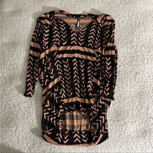 Plenty by Tracy Reese Aztec tunic small